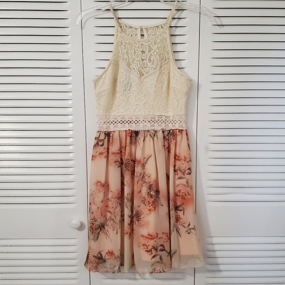 Pink floral lace dress, size 5